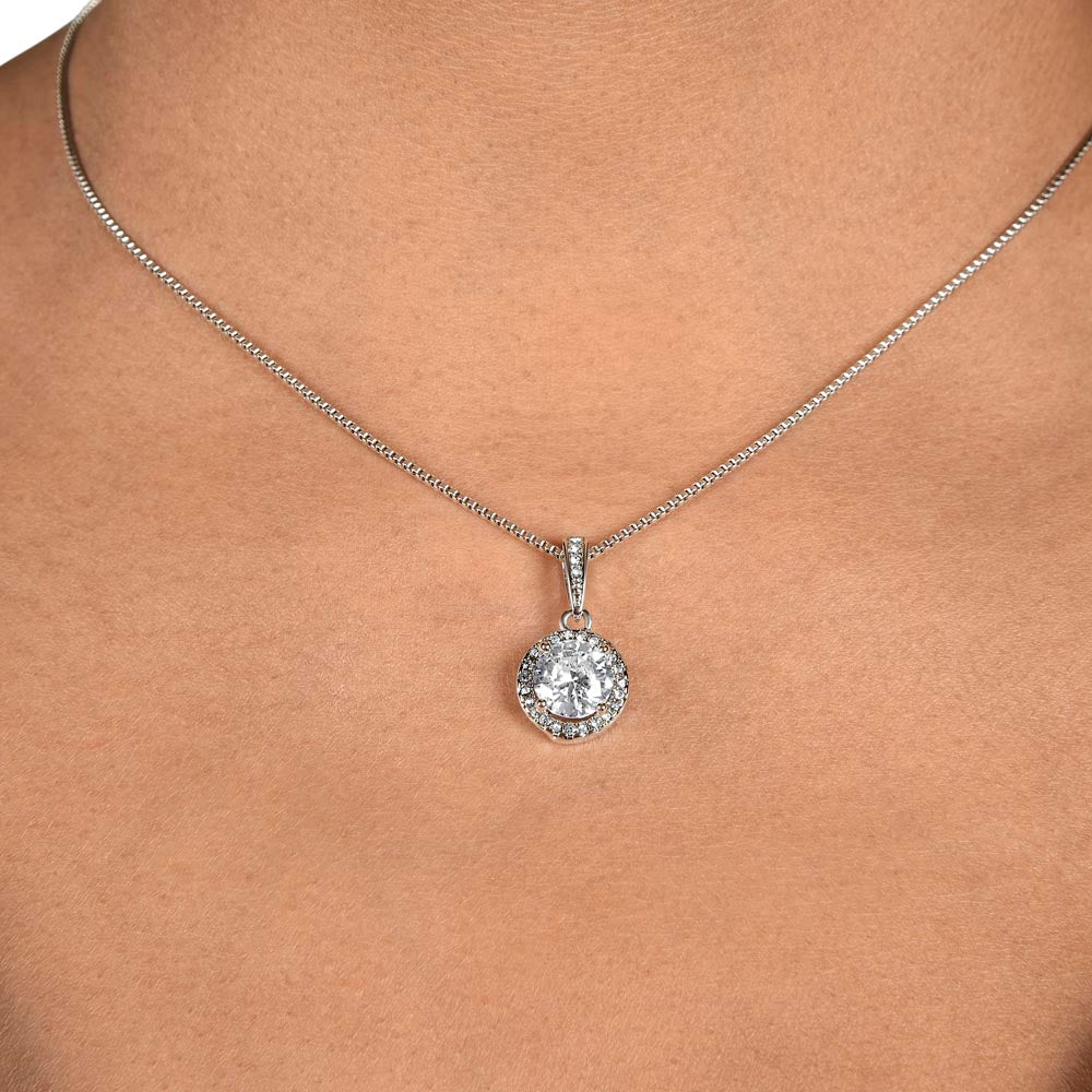 Serene Diamond Pendant Necklace