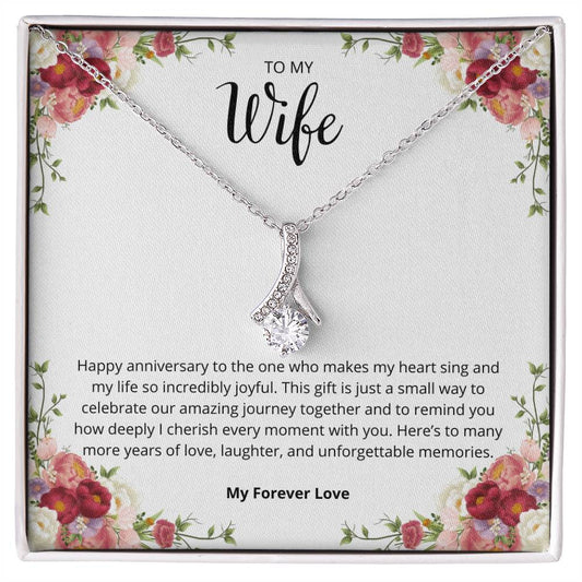 Wifey necklace